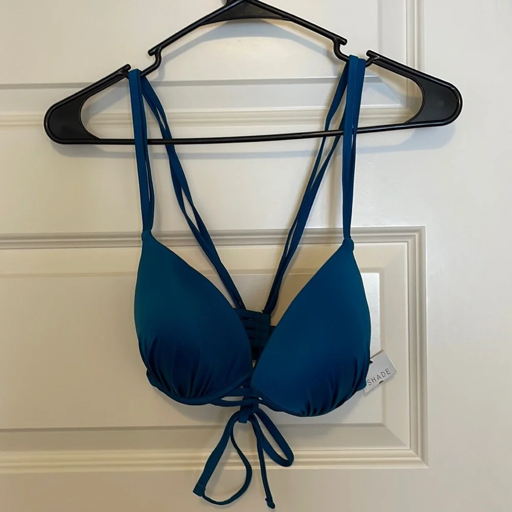 NWT 36 C bikini top - Picture 1 of 2